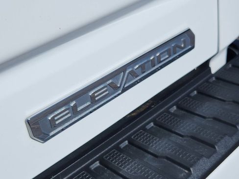 Used 2023 GMC Sierra 1500 Elevation image 16