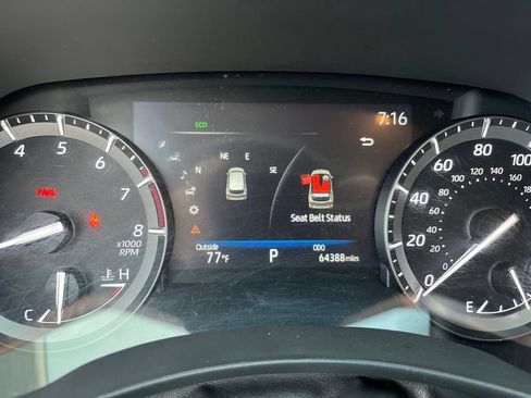 Used 2021 Toyota Highlander Platinum FWD image 24