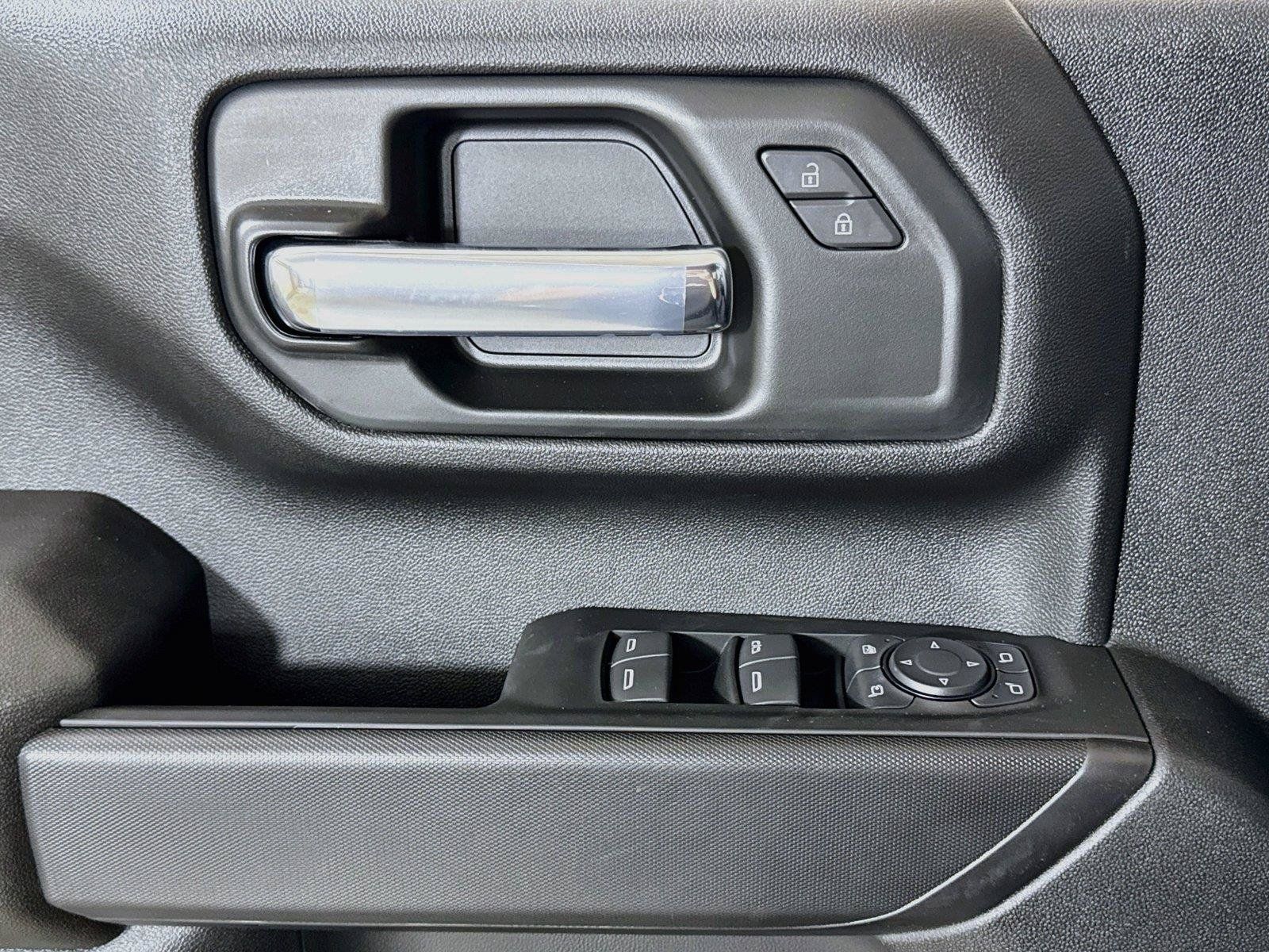 New 2026 Chevrolet Silverado 2500 Custom w/ Custom Value Package AWD/4WD image 16