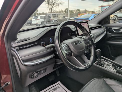 Used 2022 Jeep Compass High Altitude image 12