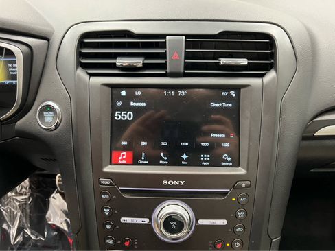 Used 2018 Ford Fusion Titanium image 26