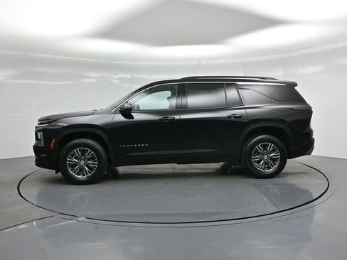Used 2024 Chevrolet Traverse LT image 26