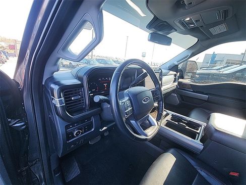 Used 2023 Ford F350 Lariat image 15