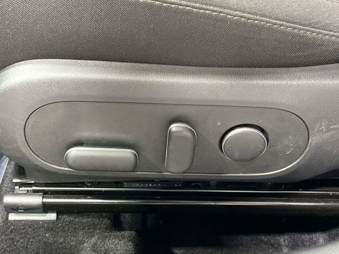 Used 2025 Hyundai Kona SEL image 14