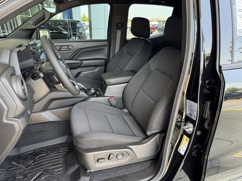 New 2025 Chevrolet Colorado W/T w/ WT Custom Package image 15