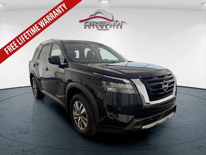 New 2025 Nissan Pathfinder SL