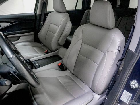 Used 2022 Honda Pilot Elite image 19