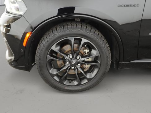 Used 2022 Dodge Durango R/T w/ Blacktop Package RWD image 6