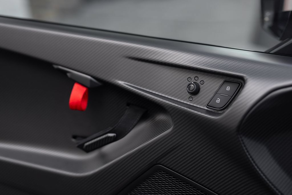 Used 2023 Lamborghini Huracan STO RWD image 52