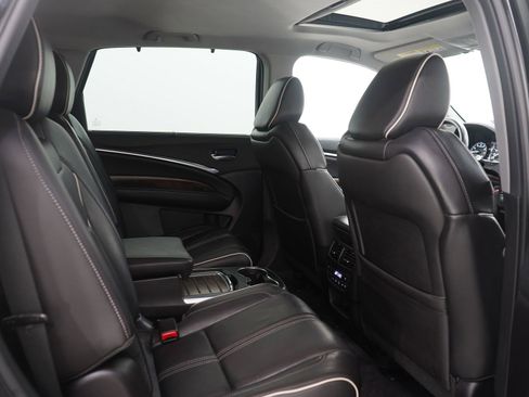 Used 2017 Acura MDX SH-AWD w/ Advance Package image 16