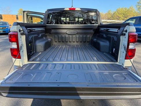 New 2025 Ford Maverick Lariat w/ Black Appearance Package image 21