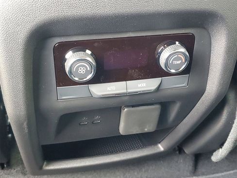 New 2026 Chevrolet Traverse LT w/ Driver Confidence Package image 13