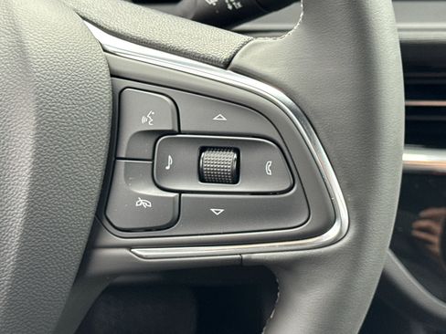 Used 2026 Buick Envista Sport Touring w/ Convenience I Package FWD image 24