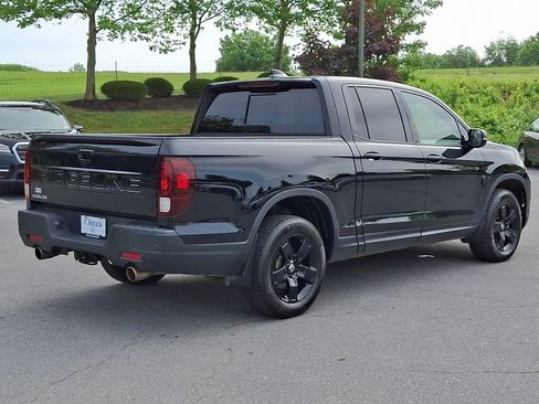 Certified 2024 Honda Ridgeline Black Edition image 9