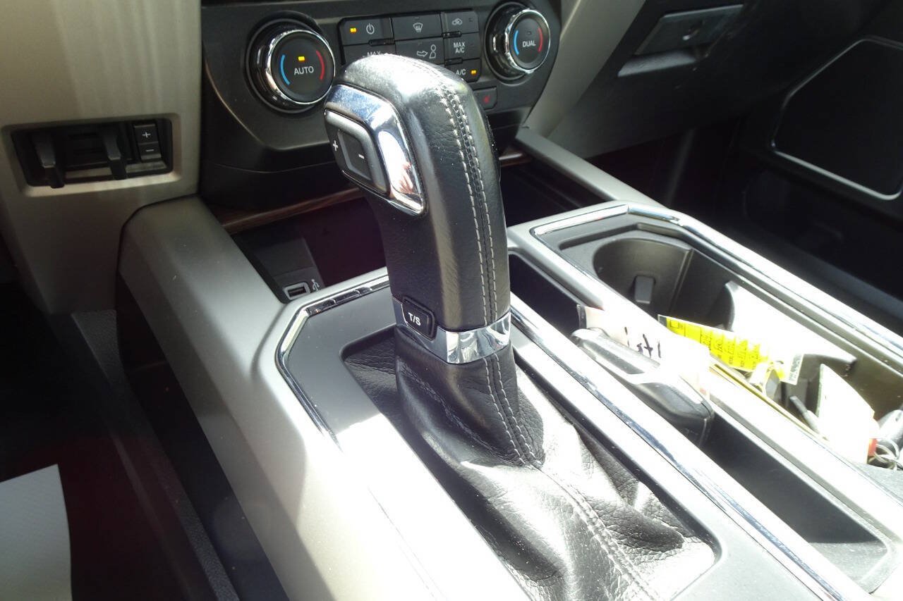 Used 2017 Ford F150 Lariat AWD/4WD image 27