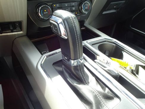 Used 2017 Ford F150 Lariat AWD/4WD image 27