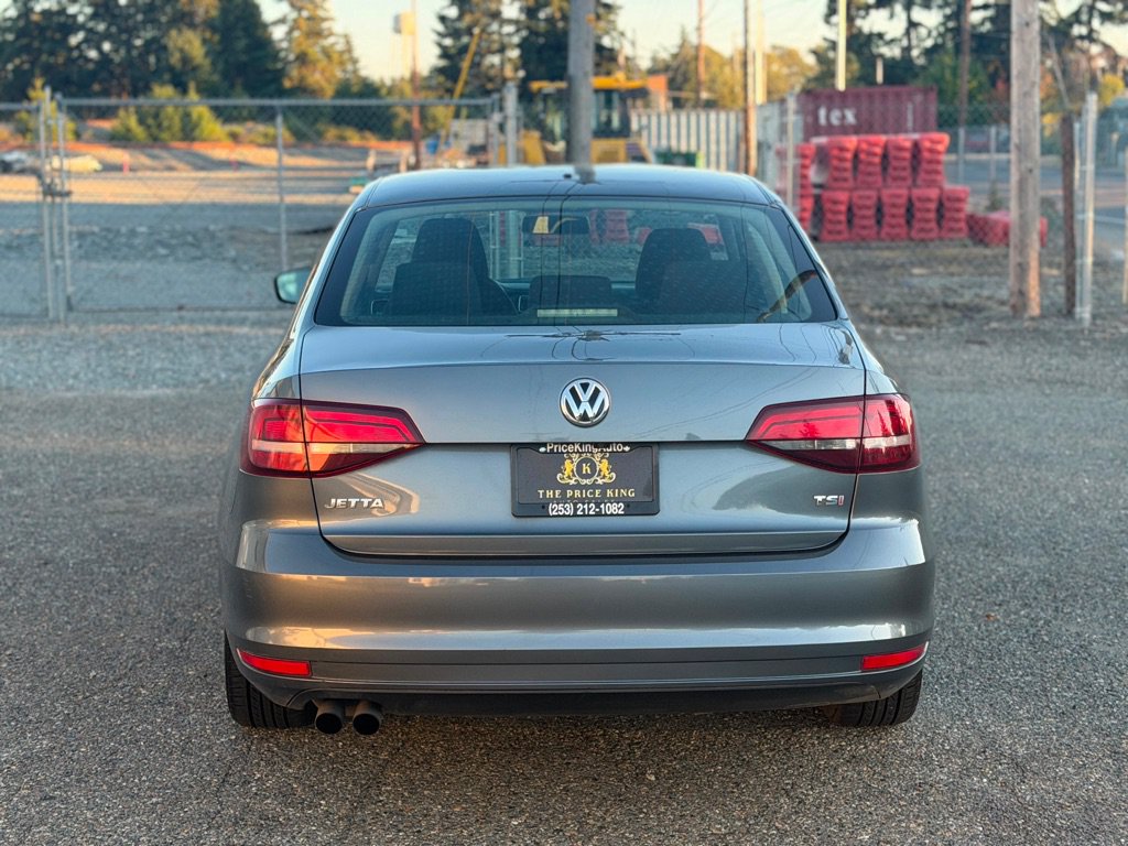 Used 2018 Volkswagen Jetta S FWD image 4