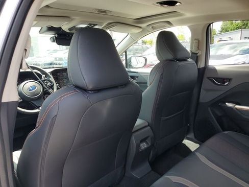 Used 2025 Subaru Crosstrek 2.5i Limited w/ Popular Package #4A image 11