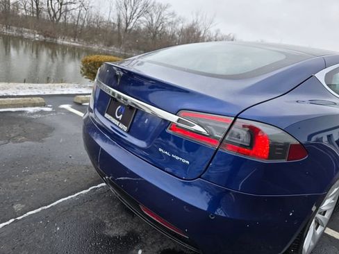Used 2019 Tesla Model S Long Range image 7