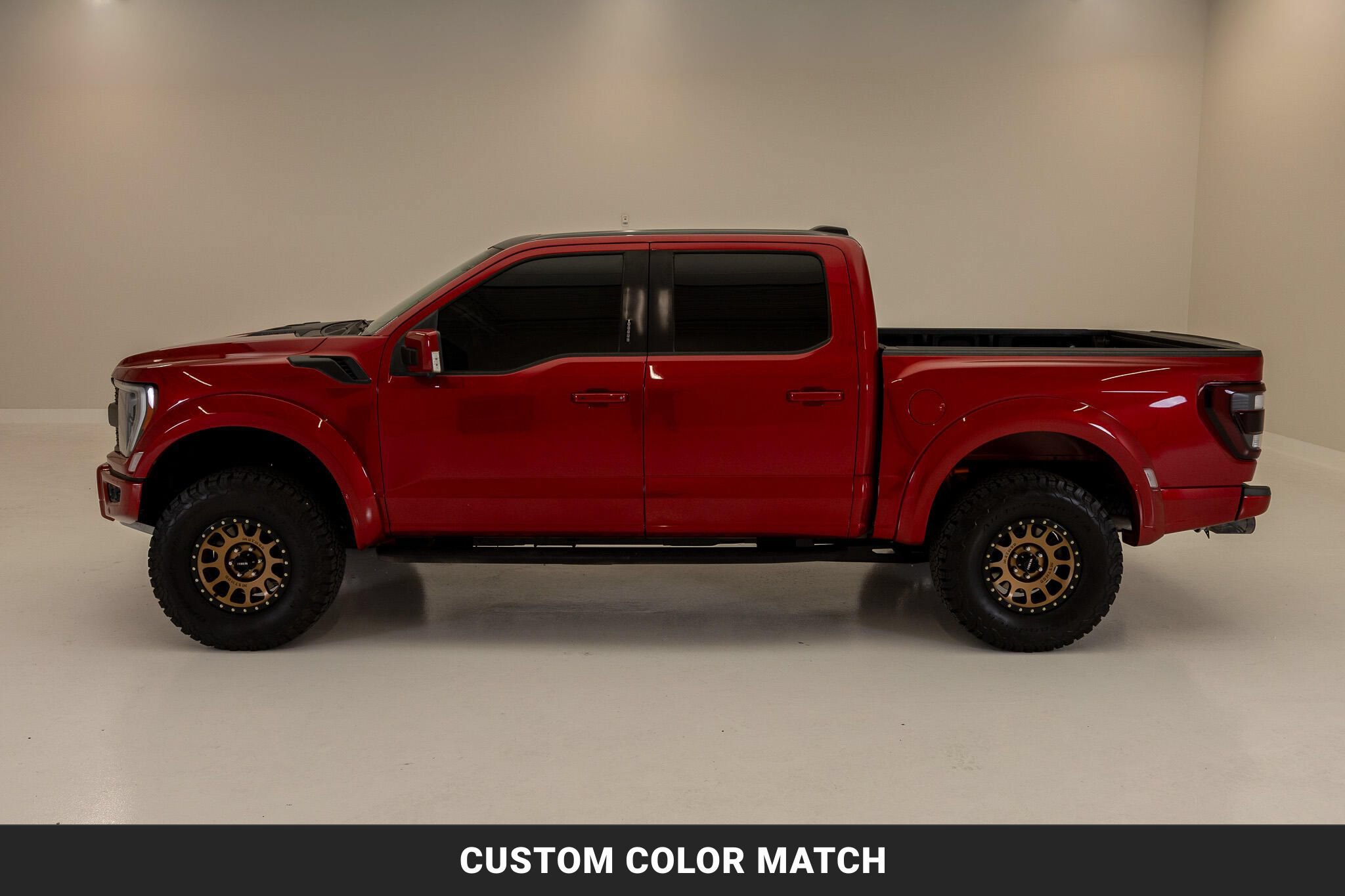 Used 2021 Ford F150 Raptor w/ Equipment Group 801A High AWD/4WD image 5
