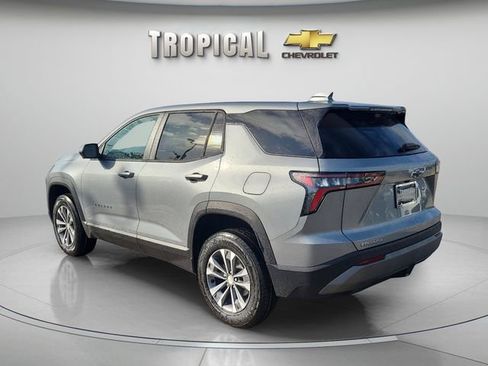 New 2026 Chevrolet Equinox LT w/ Safety and Technology Package image 2