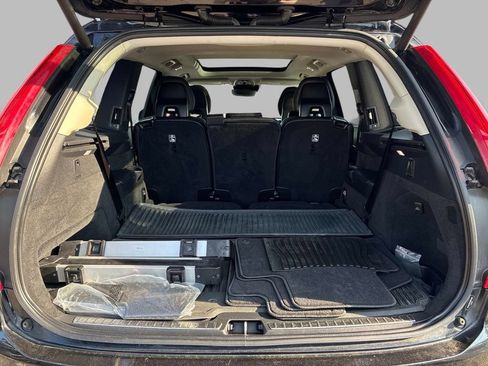 Used 2021 Volvo XC90 T6 Momentum AWD/4WD image 13