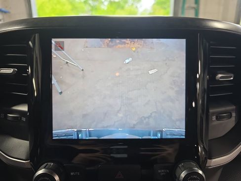 Used 2022 RAM 1500 Big Horn AWD/4WD image 23