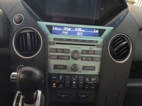 Used 2010 Honda Pilot Touring image 15