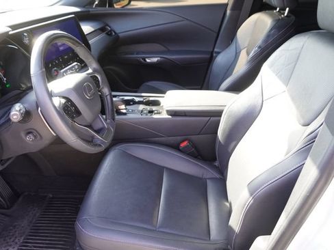 Used 2024 Lexus RX 350 w/ Technology Package AWD/4WD image 20