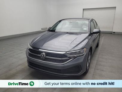 Used 2024 Volkswagen Jetta SE w/ Panoramic Sunroof Package
