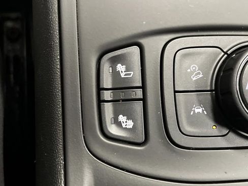 Used 2023 GMC Terrain SLT image 7