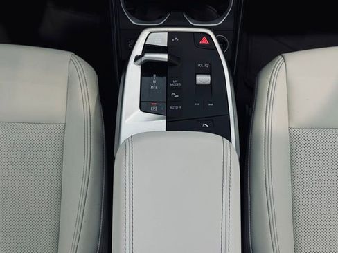 Used 2026 BMW X1 xDrive28i image 32