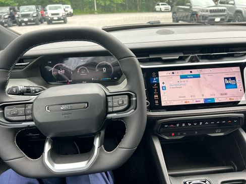 New 2026 Jeep Cherokee Limited AWD/4WD image 22