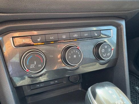 Used 2023 Volkswagen Tiguan S image 18