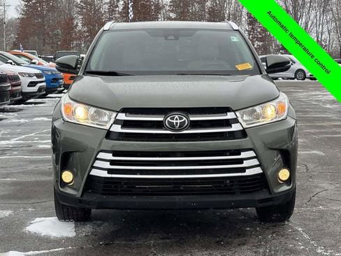Used 2019 Toyota Highlander XLE image 35