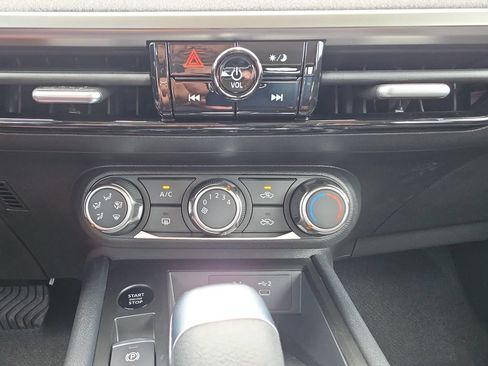 New 2026 Nissan Kicks S FWD image 16