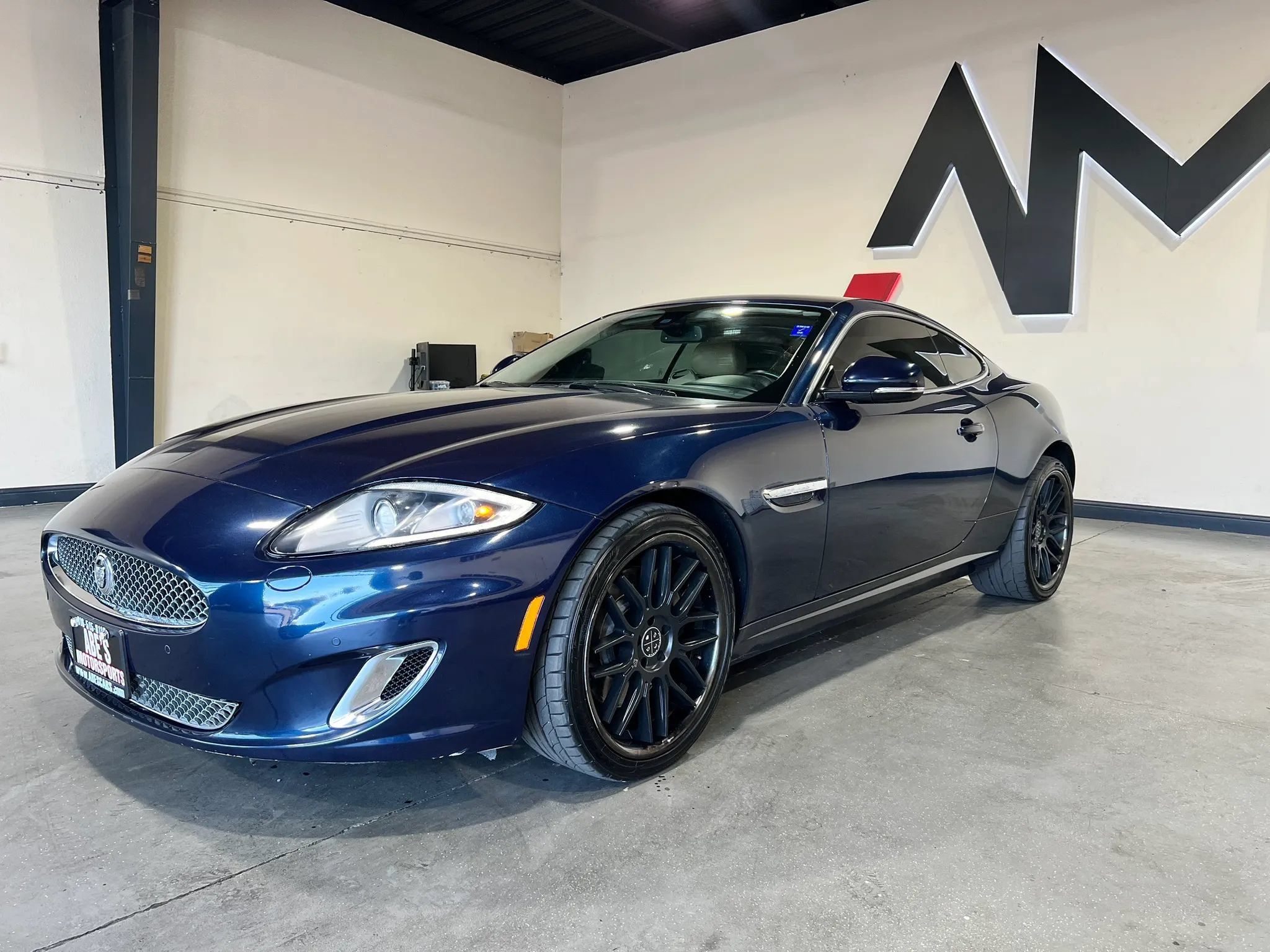 Used 2013 Jaguar XK Coupe RWD image 1