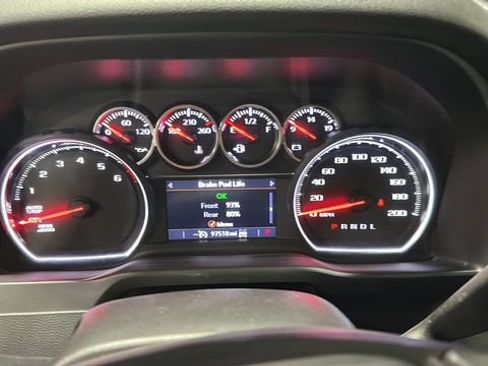 Used 2022 Chevrolet Silverado 1500 Custom w/ LPO, Dark Essentials Package AWD/4WD image 11
