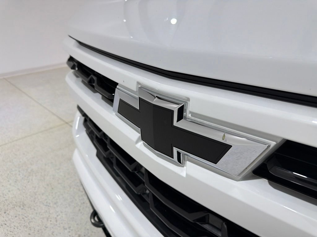 Used 2024 Chevrolet Silverado 1500 RST AWD/4WD image 27