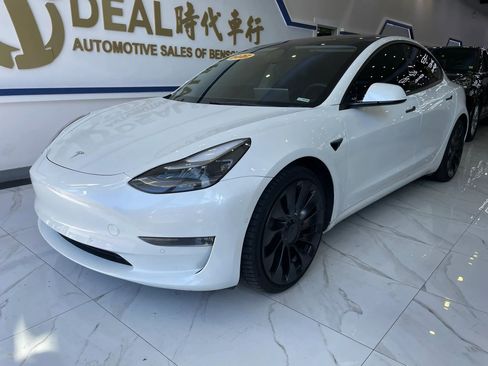 Used 2022 Tesla Model 3 Performance AWD/4WD image 3