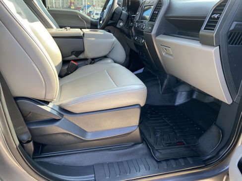 Used 2022 Ford F350 XL w/ Power Equipment Group image 5