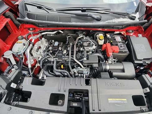 Used 2025 Nissan Kicks SV image 29