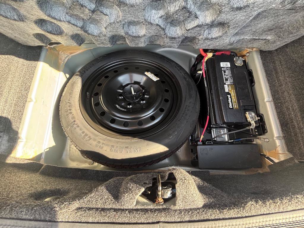 Used 2006 Chrysler 300 RWD image 29