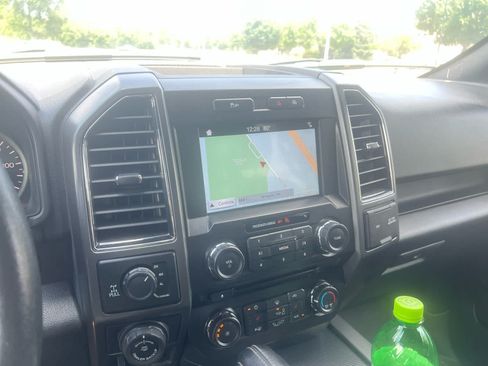 Used 2018 Ford F150 XLT w/ Equipment Group 302A Luxury AWD/4WD image 10