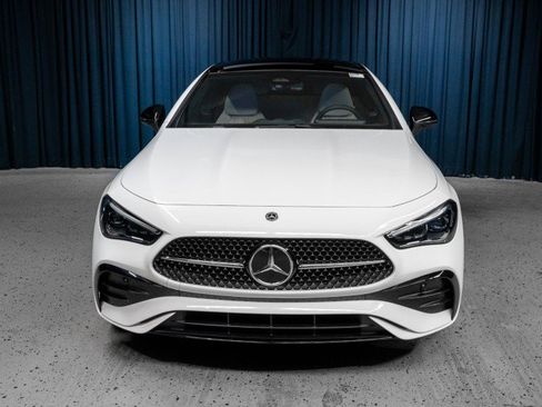 New 2026 Mercedes-Benz CLE 300 4MATIC Coupe image 2
