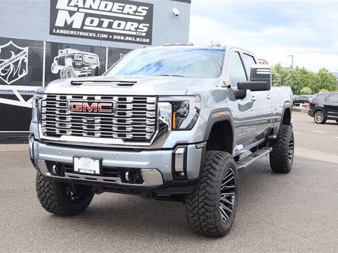 Used 2024 GMC Sierra 3500 Denali w/ Denali Reserve Package AWD/4WD image 1