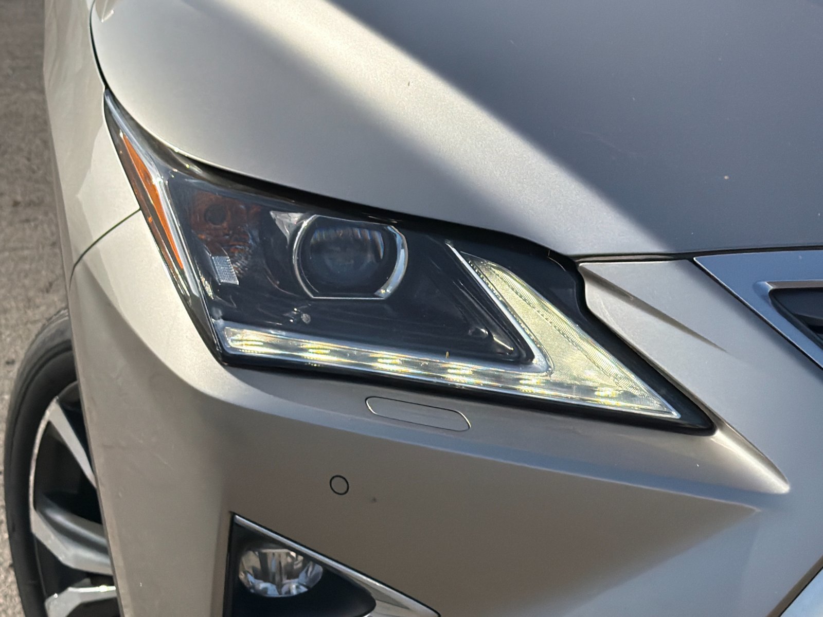 Used 2019 Lexus RX 450h AWD w/ Navigation Package image 35