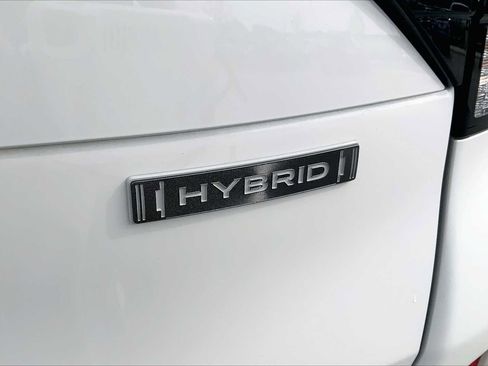 Used 2025 Subaru Forester Limited AWD/4WD image 10