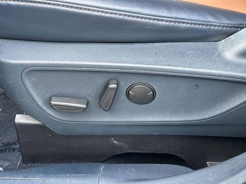 Used 2022 Ford Maverick Lariat w/ Lariat Luxury Package image 31