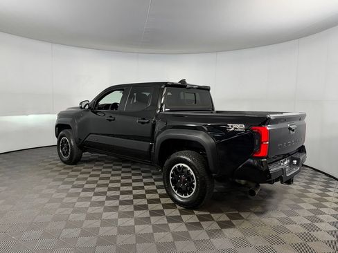 Used 2024 Toyota Tacoma TRD Off-Road w/ TRD Off Road Premium Package AWD/4WD image 10